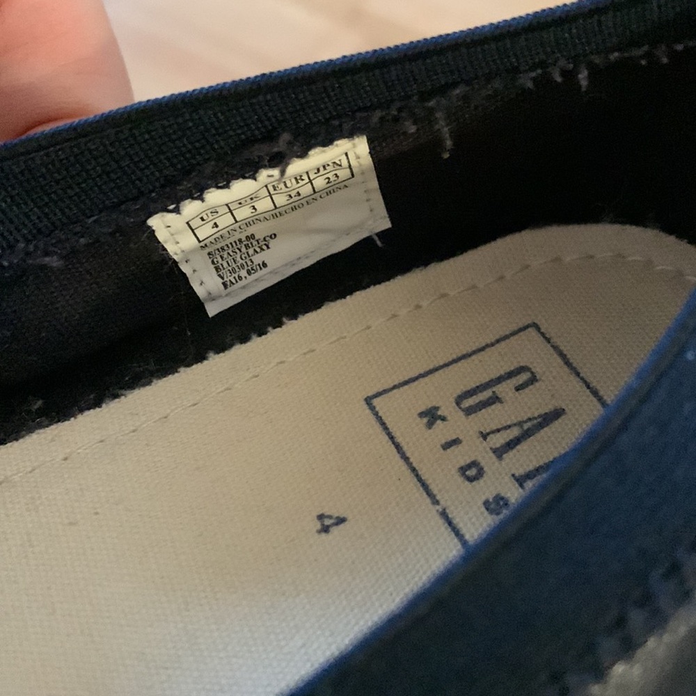 Gap Kids Navy Slip-on Kitty Shoes - Picture 4 of 4